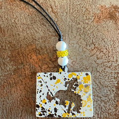 WY Bucking Horse Car Charm