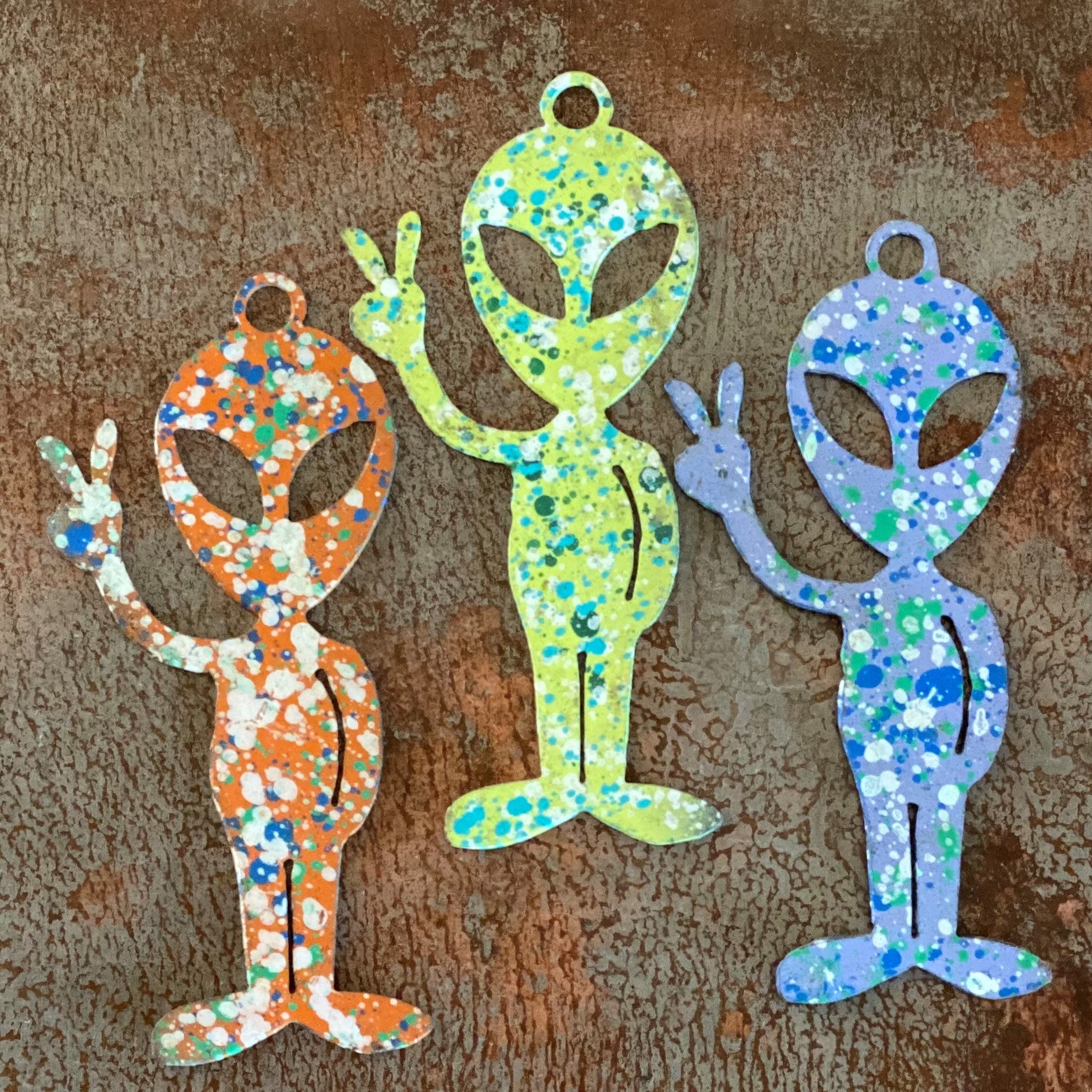 Alien Ornament | Cut-N-Rust