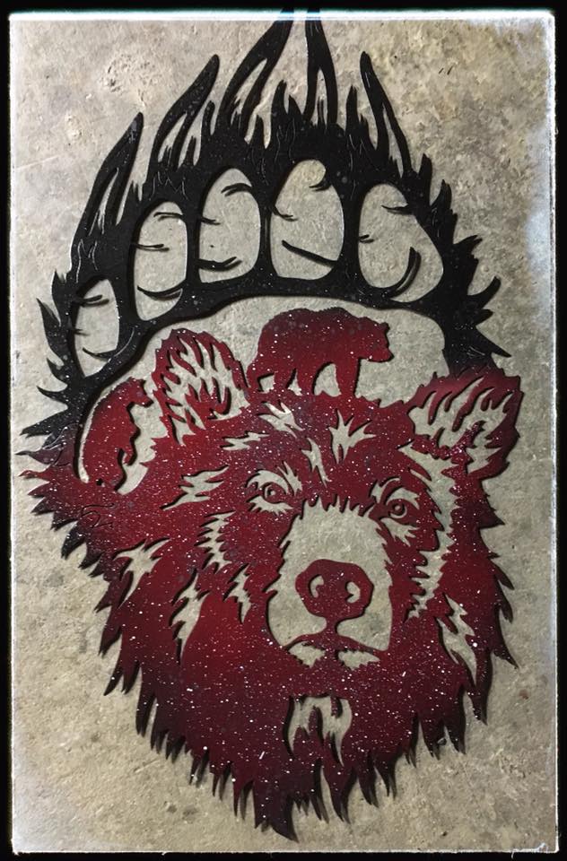 Bear Paw Scene Wall Art