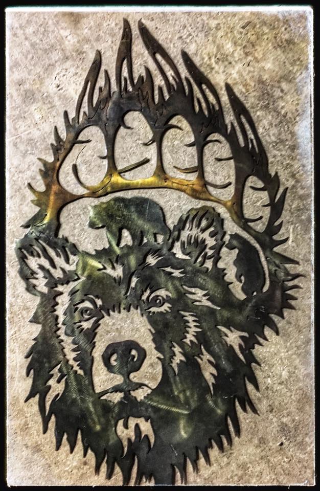 Bear Paw Scene Wall Art